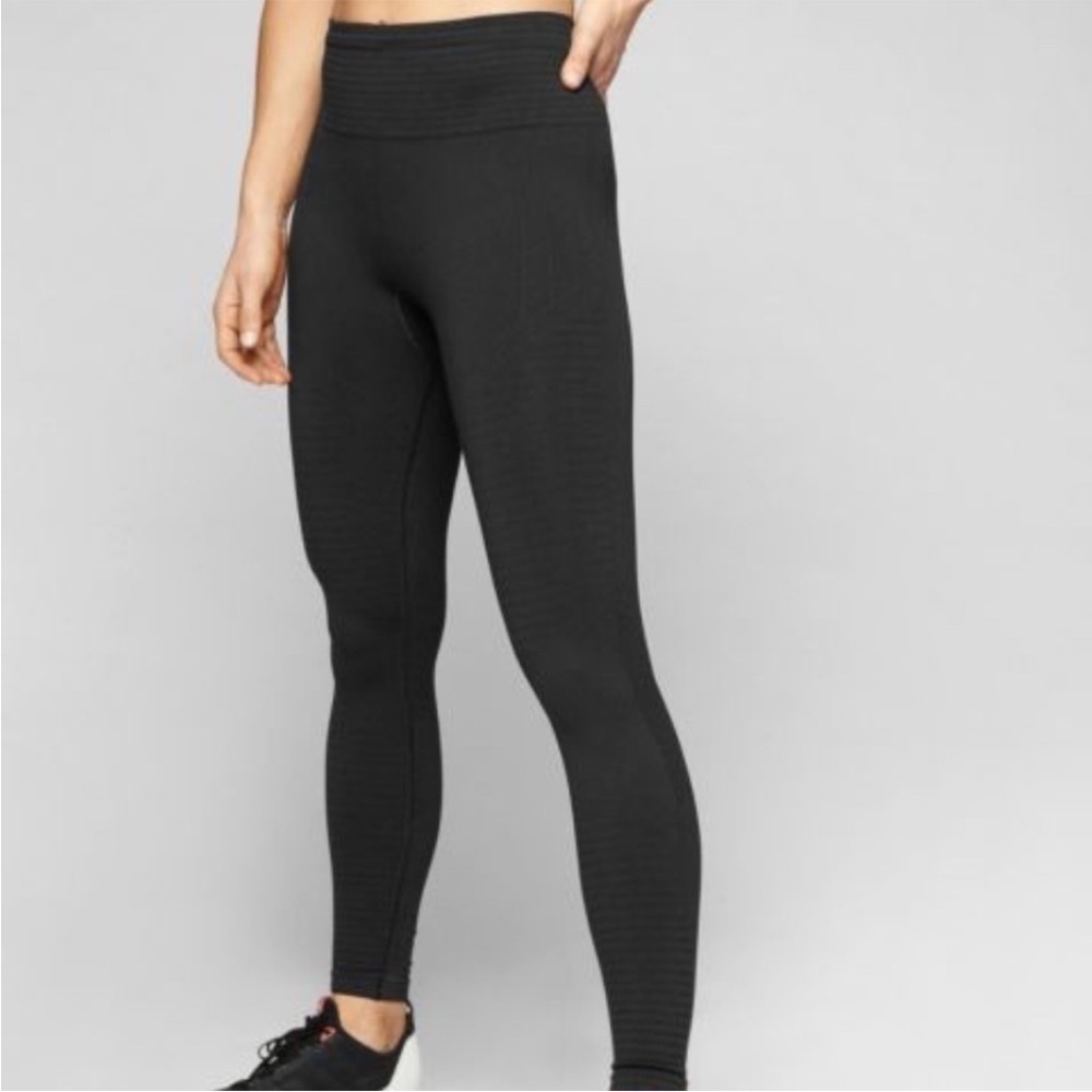 Athleta Black Seamless Training
Compression Tights